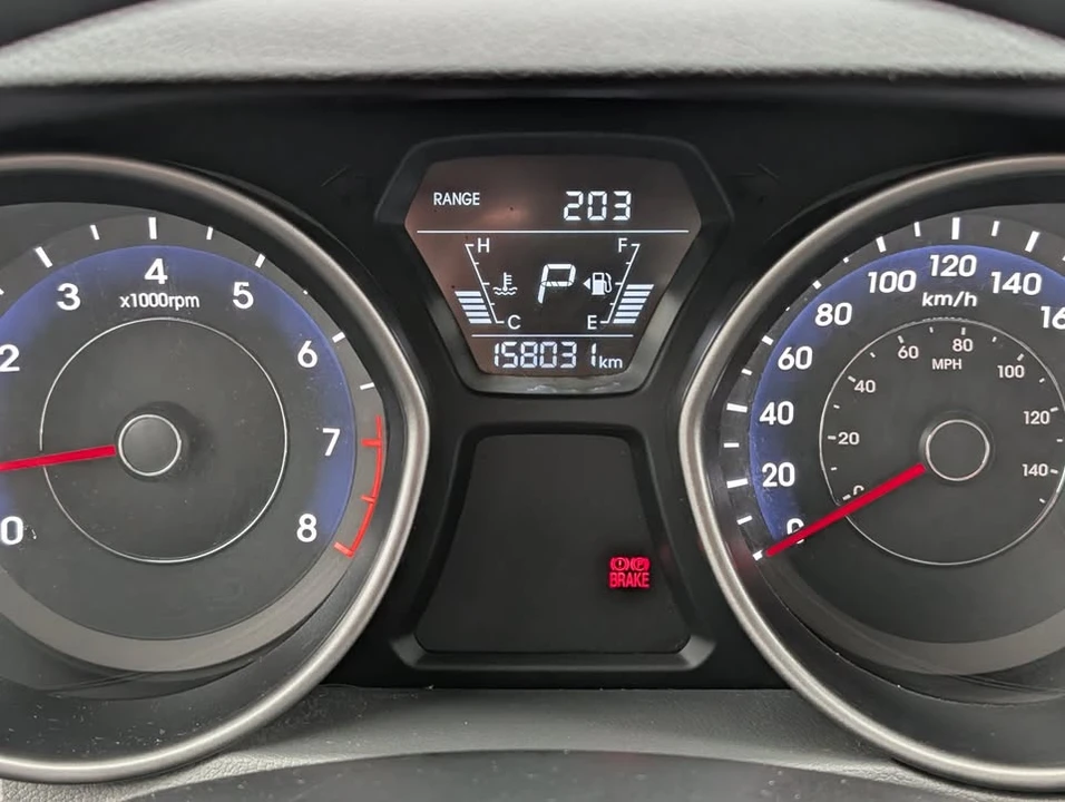 2014 Hyundai Elantra - Image 17 of 18