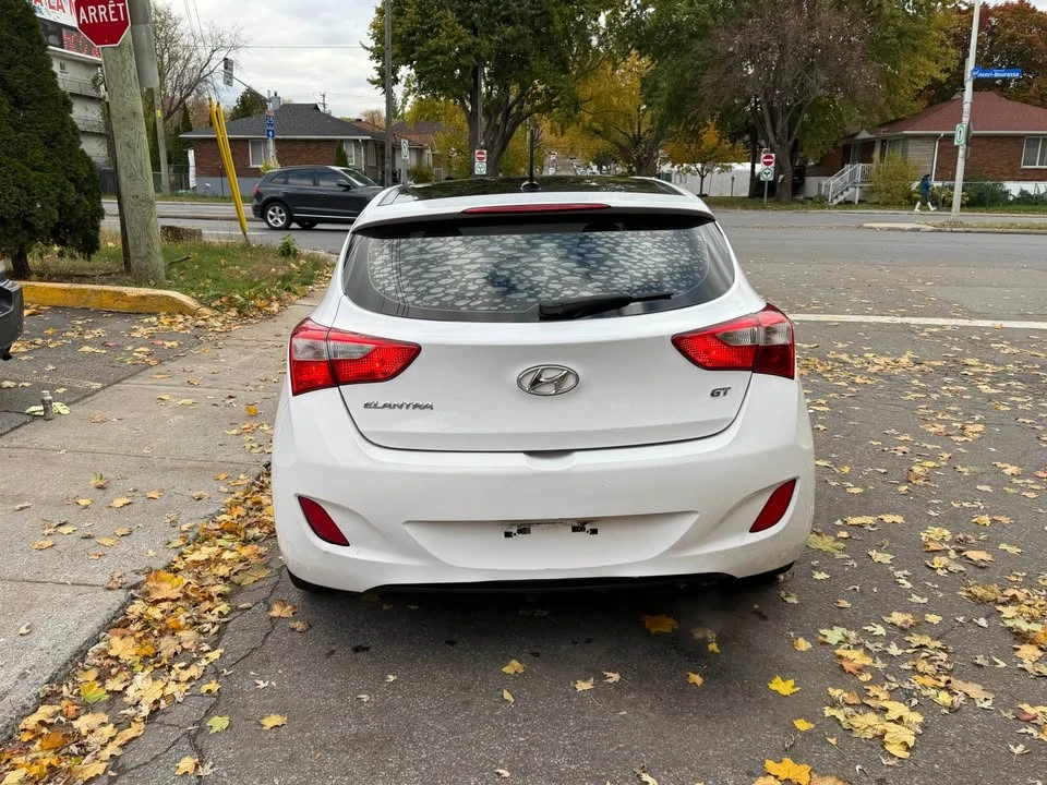 2014 Hyundai Elantra - Image 6 of 16