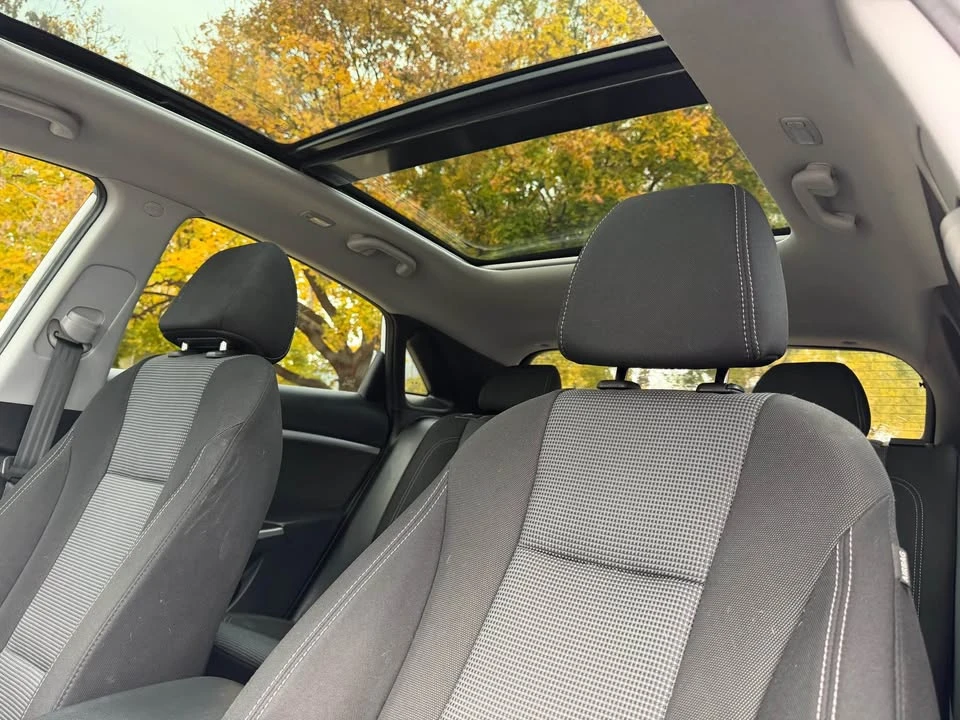 2014 Hyundai Elantra - Image 15 of 16