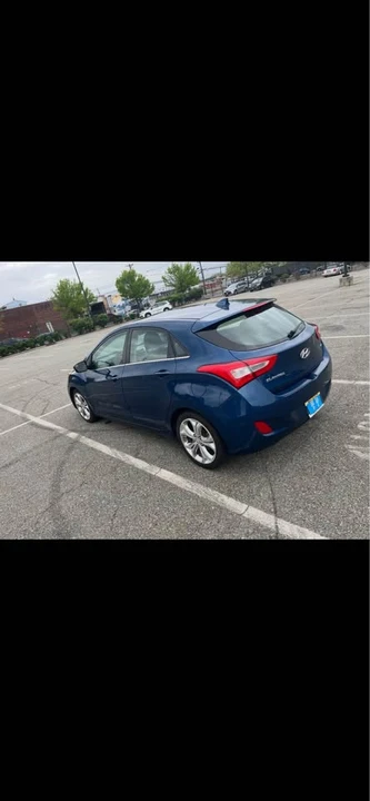 2014 Hyundai Elantra - Image 6 of 7