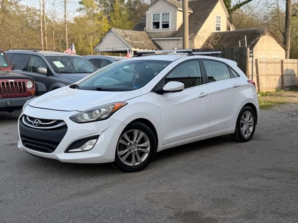 2014 Hyundai Elantra - Image 4 of 18