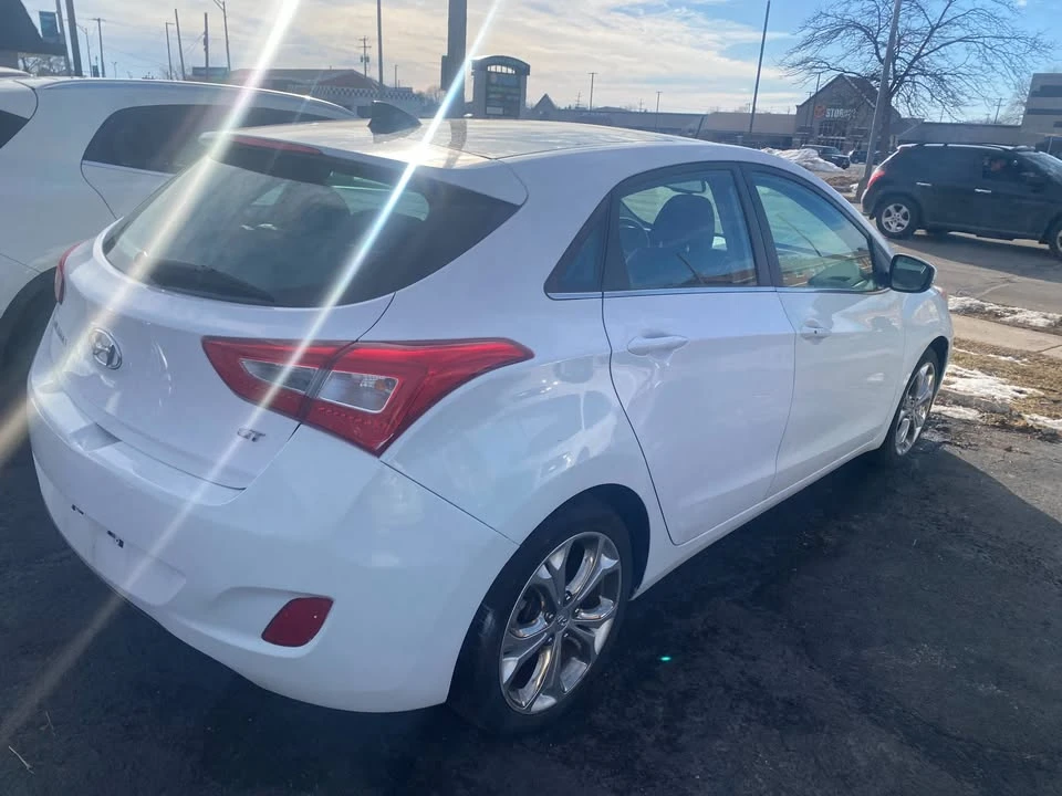 2014 Hyundai Elantra - Image 4 of 13