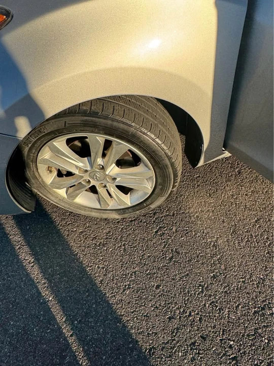 2014 Hyundai Elantra - Image 16 of 18