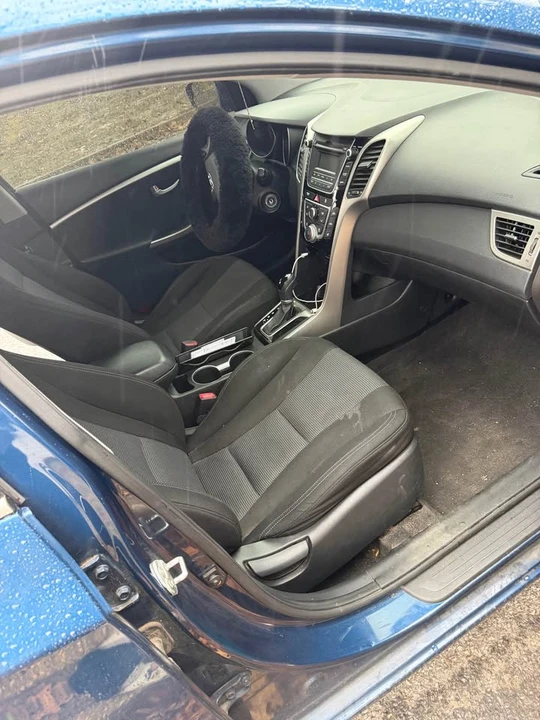 2014 Hyundai Elantra - Image 2 of 6