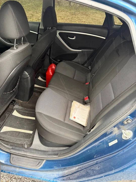 2014 Hyundai Elantra - Image 4 of 6