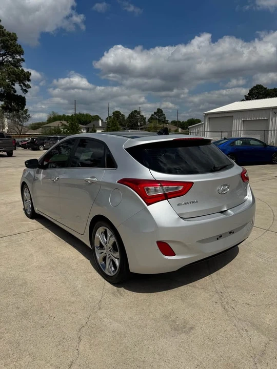 2014 Hyundai Elantra - Image 7 of 14
