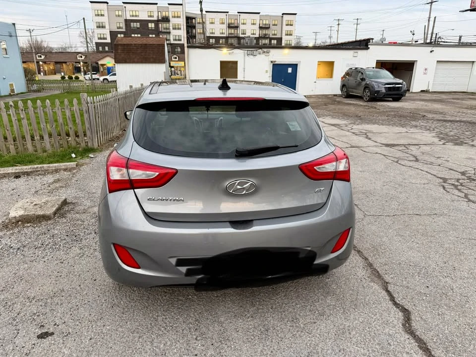 2014 Hyundai Elantra - Image 8 of 9