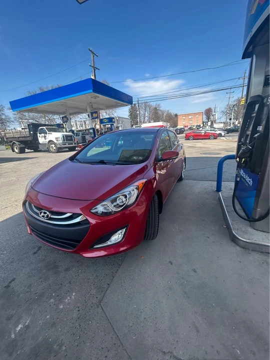 2014 Hyundai Elantra - Image 5 of 12