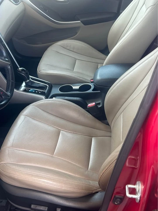2014 Hyundai Elantra - Image 11 of 12