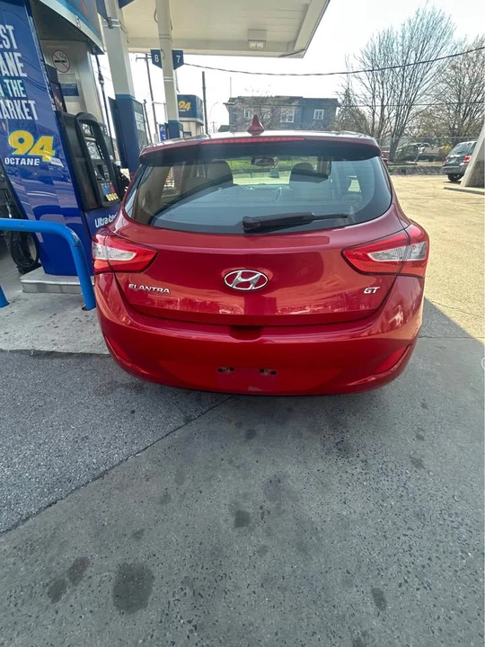2014 Hyundai Elantra - Image 2 of 12