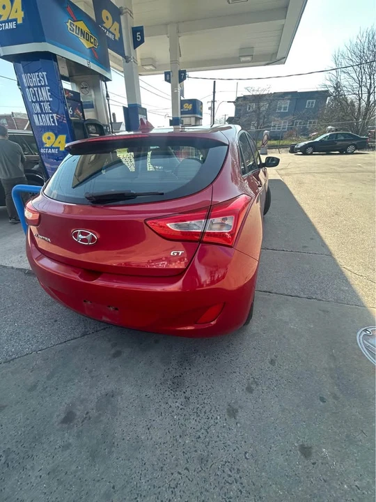 2014 Hyundai Elantra - Image 4 of 12