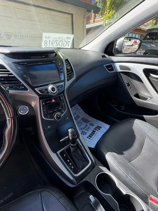 2014 Hyundai Elantra - Image 12 of 13