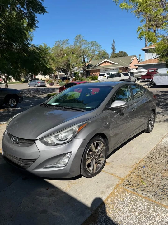 2014 Hyundai Elantra - Image 2 of 13