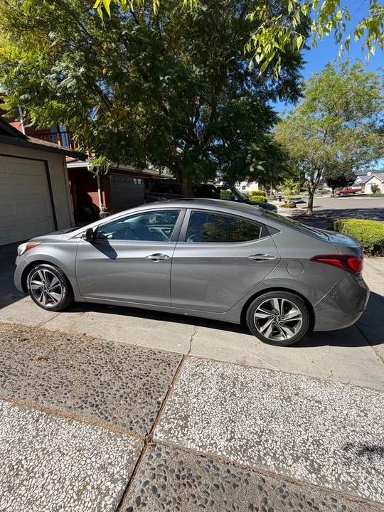 2014 Hyundai Elantra - Image 8 of 13