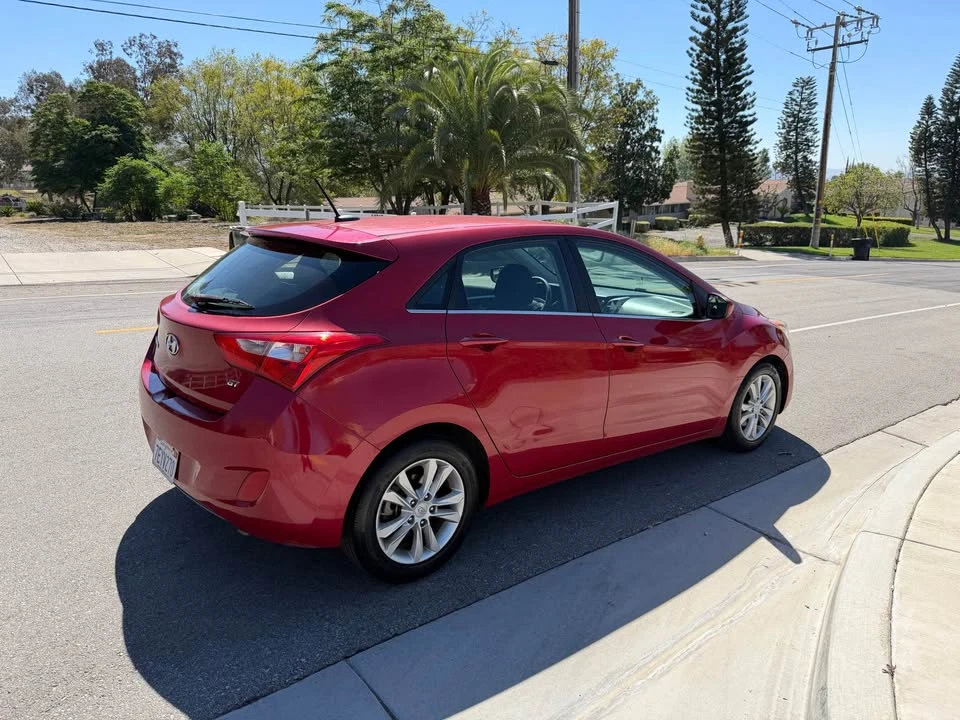2014 Hyundai Elantra - Image 6 of 12