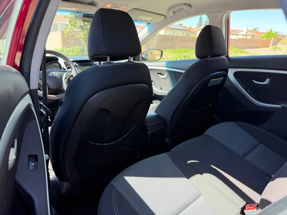 2014 Hyundai Elantra - Image 9 of 12