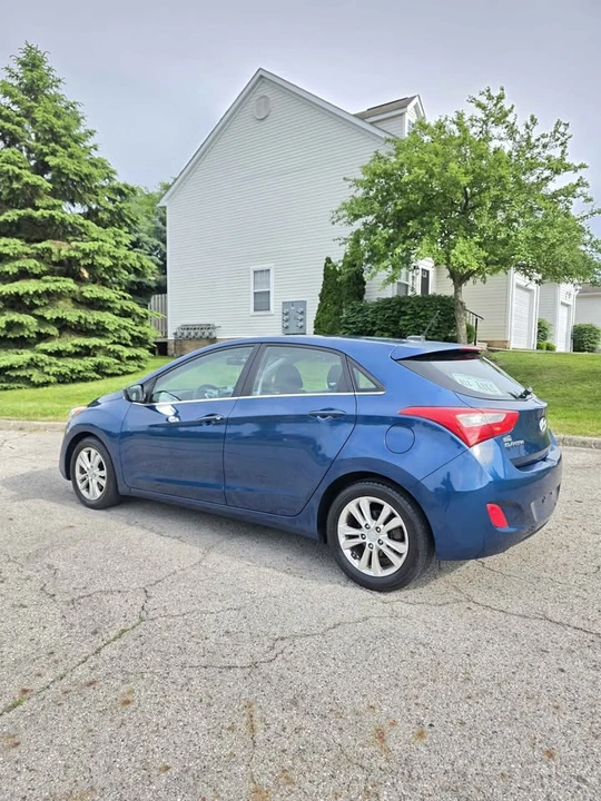 2014 Hyundai Elantra - Image 2 of 7