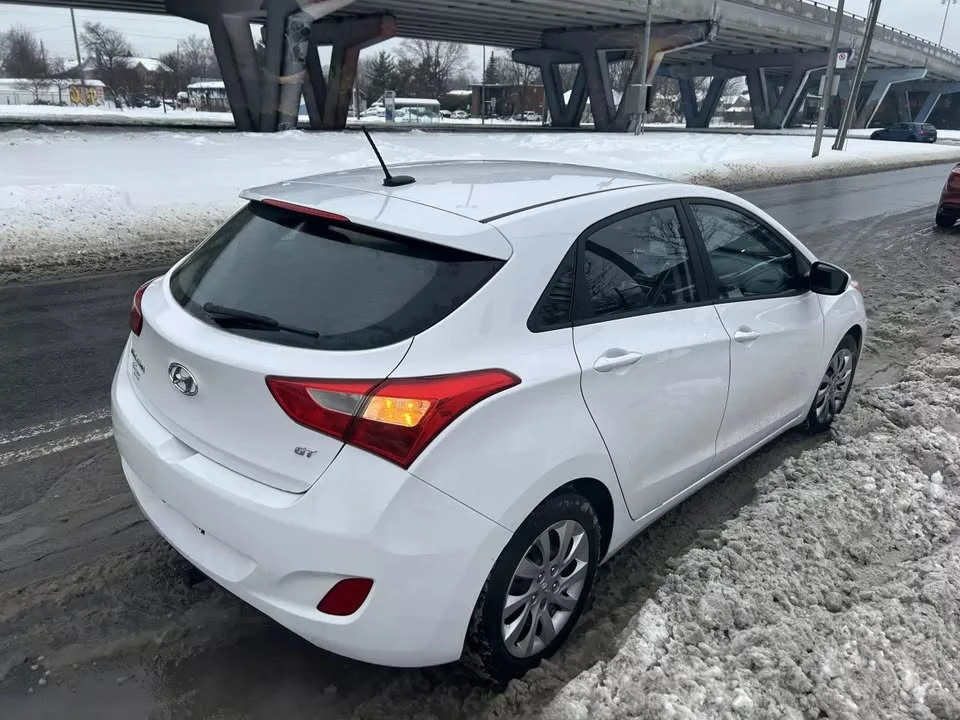 2014 Hyundai Elantra - Image 6 of 9
