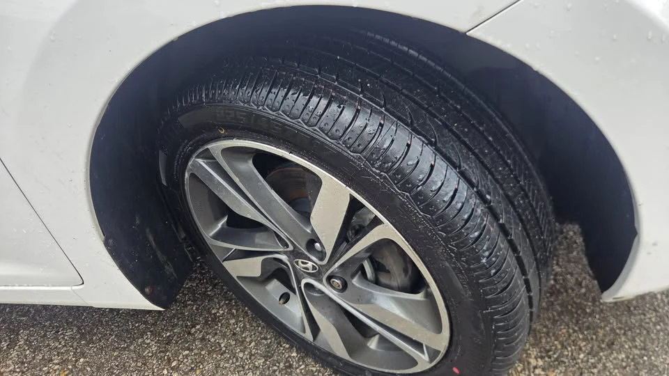 2014 Hyundai Elantra - Image 19 of 20