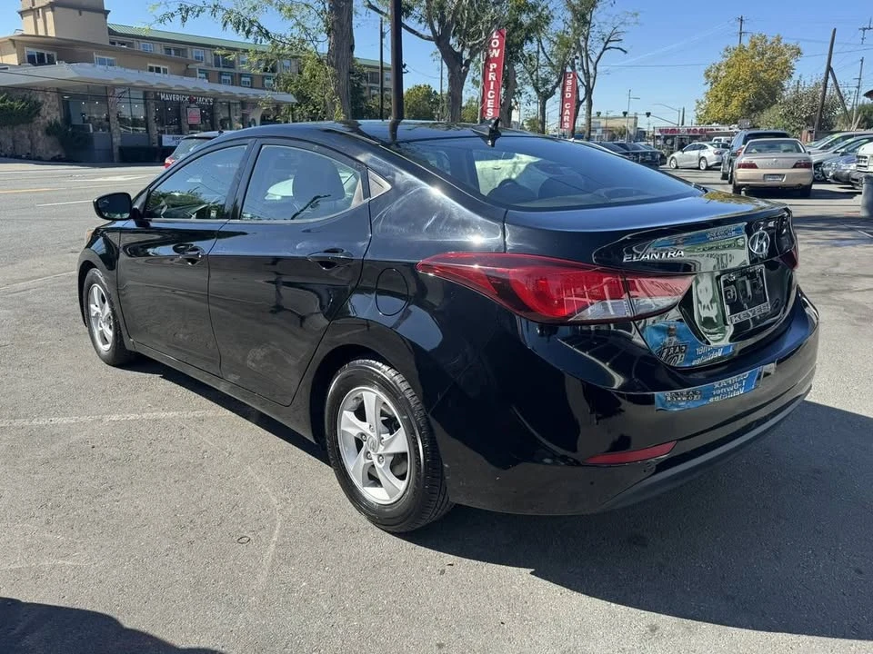 2014 Hyundai Elantra - Image 5 of 10