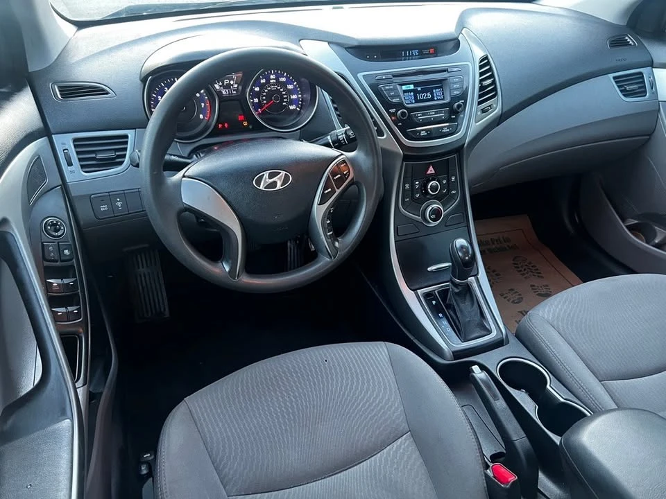 2014 Hyundai Elantra - Image 11 of 19