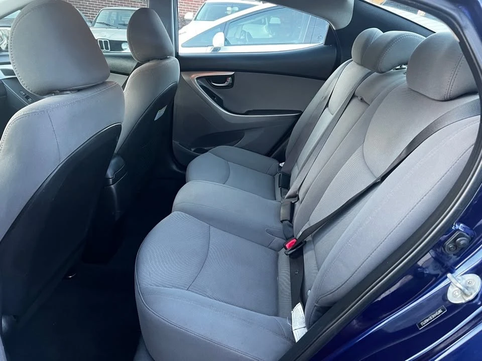 2014 Hyundai Elantra - Image 16 of 19