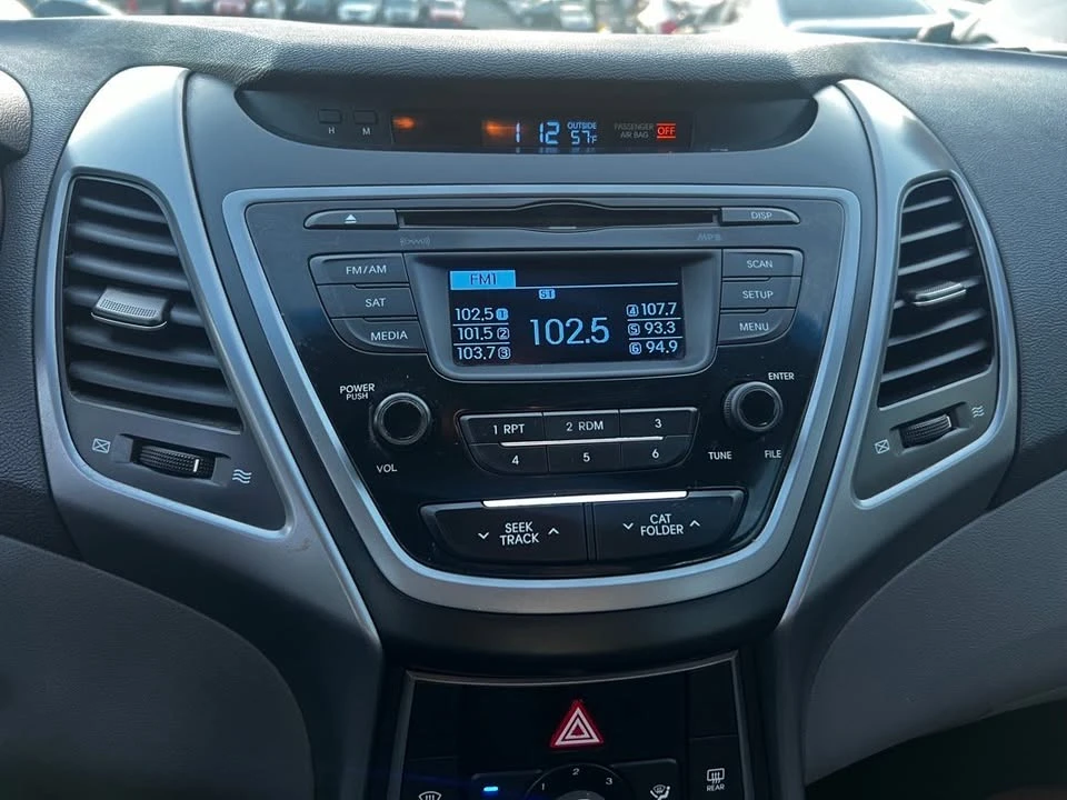 2014 Hyundai Elantra - Image 9 of 19