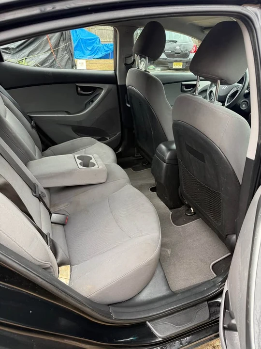 2014 Hyundai Elantra - Image 4 of 4