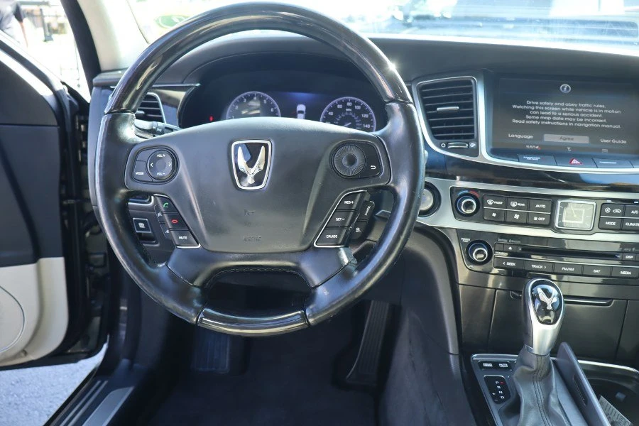 2014 Hyundai Equus - Image 7 of 17