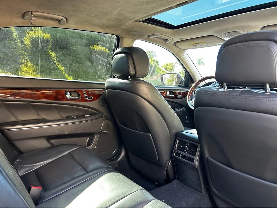 2014 Hyundai Equus - Image 12 of 20