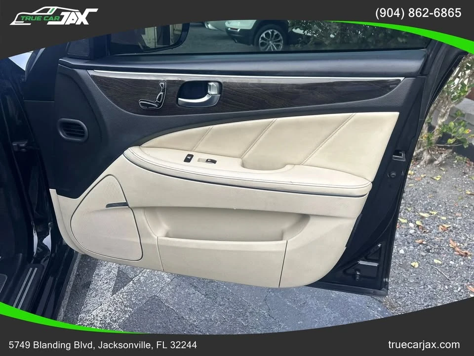 2014 Hyundai Equus - Image 12 of 20