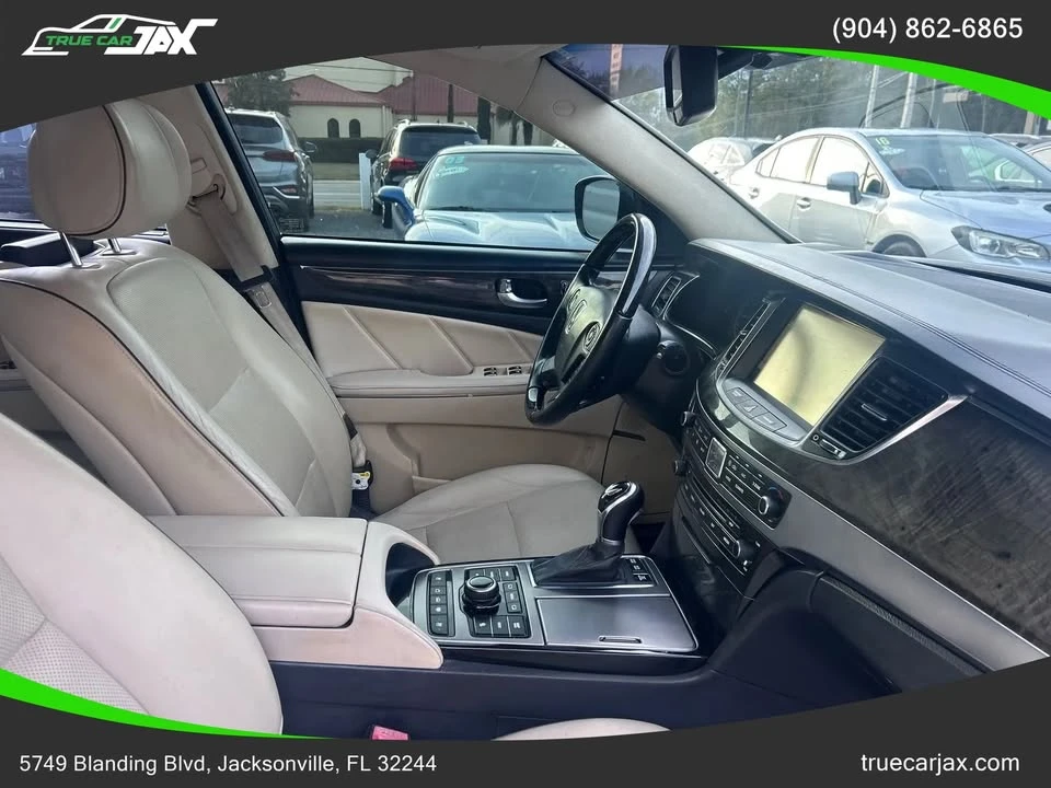 2014 Hyundai Equus - Image 13 of 20