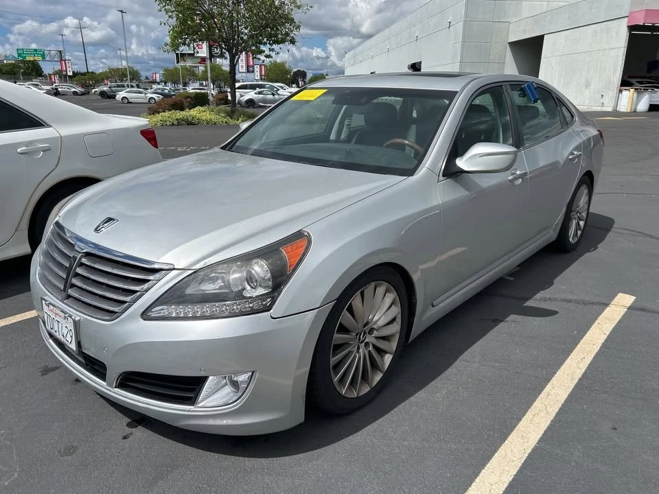 2014 Hyundai Equus - Image 2 of 4