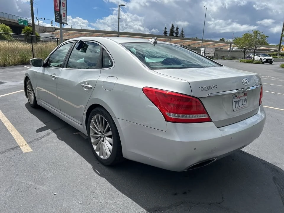 2014 Hyundai Equus - Image 3 of 4