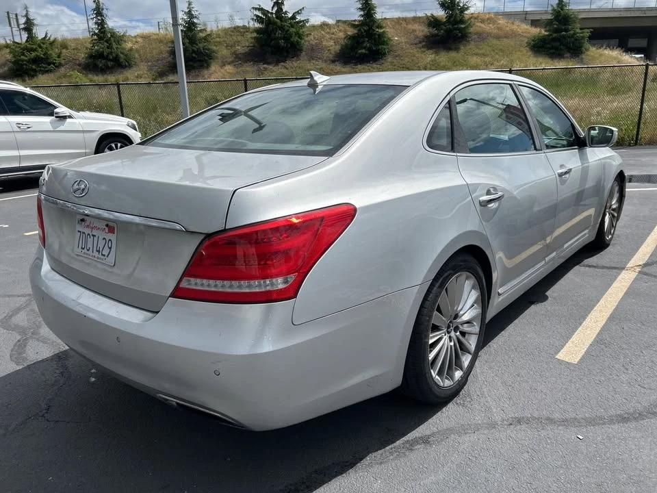 2014 Hyundai Equus - Image 4 of 4