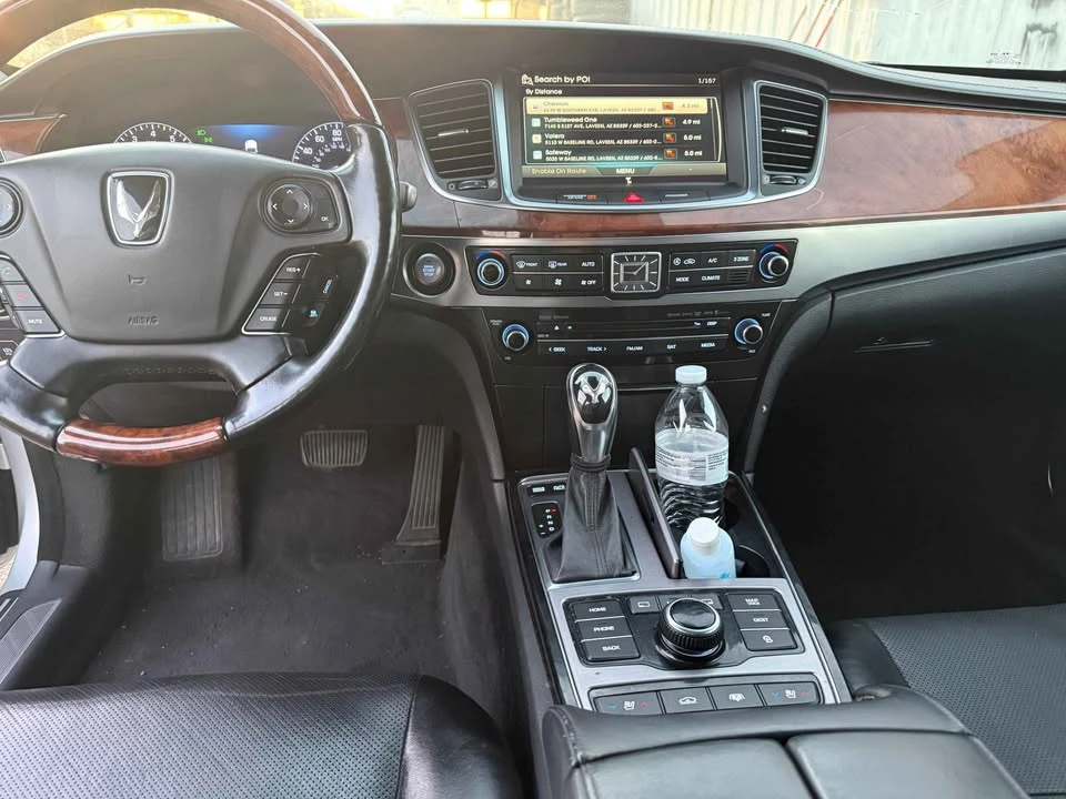 2014 Hyundai Equus - Image 9 of 10