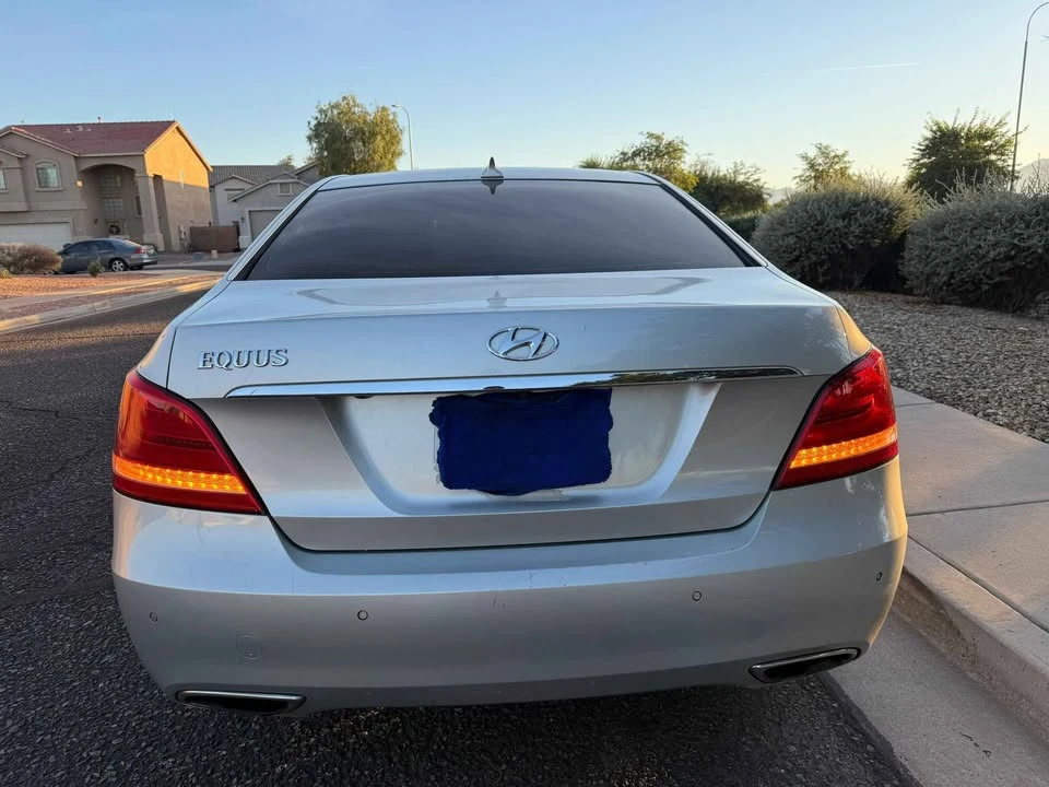 2014 Hyundai Equus - Image 6 of 10