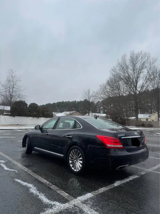2014 Hyundai Equus - Image 2 of 14
