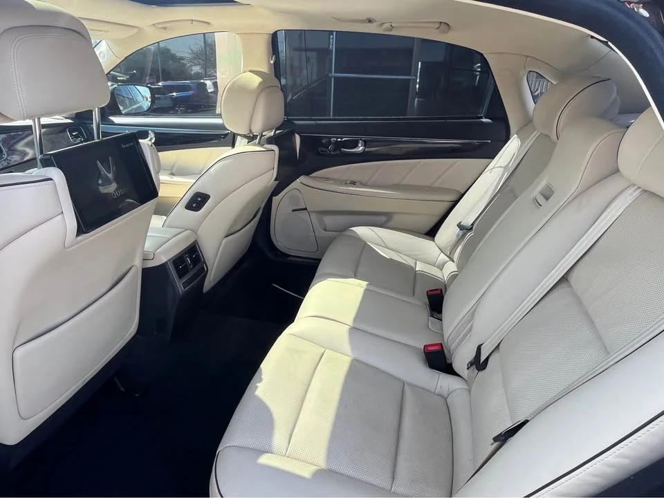 2014 Hyundai Equus - Image 8 of 17