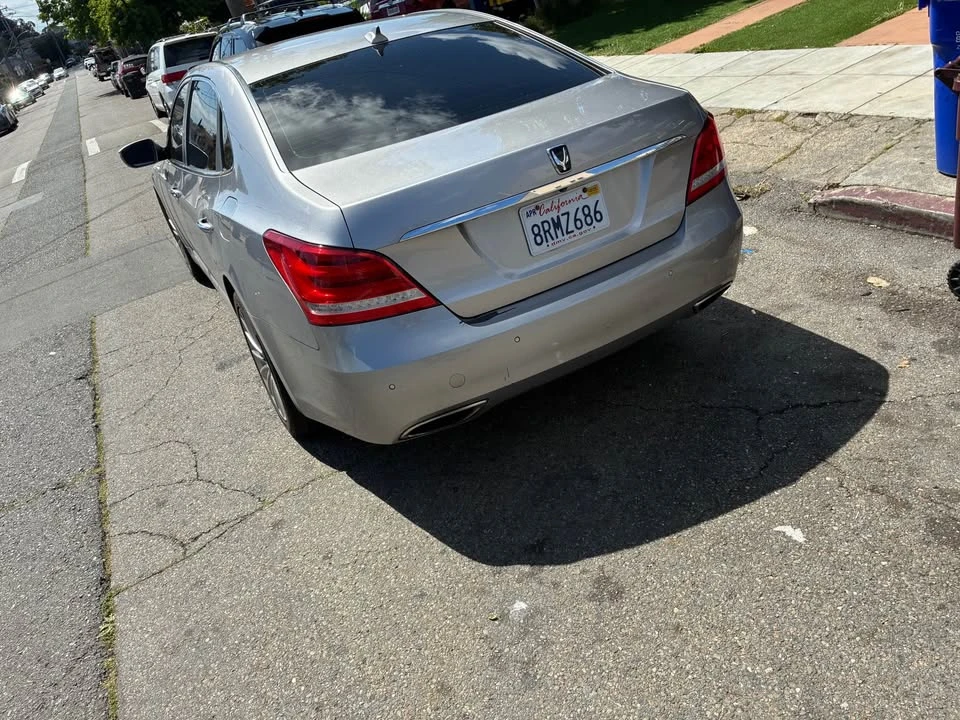 2014 Hyundai Equus - Image 4 of 4