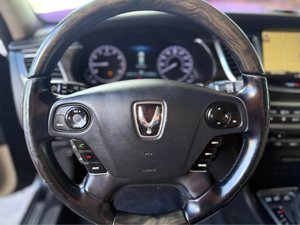 2014 Hyundai Equus - Image 17 of 19