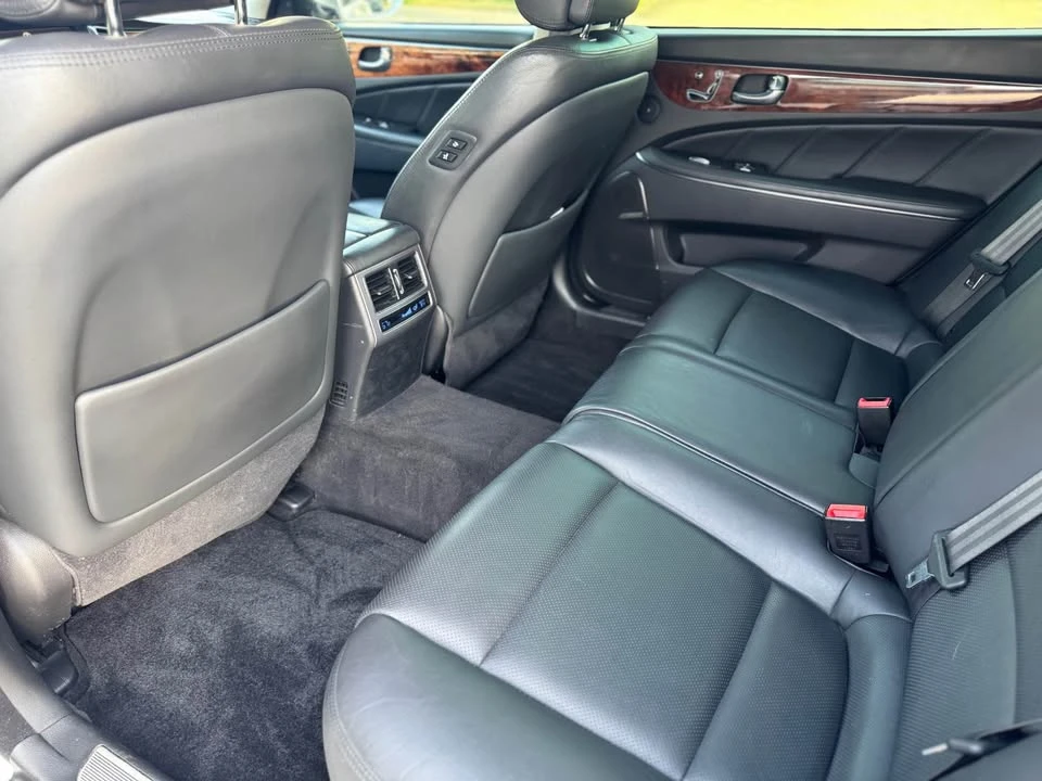 2014 Hyundai Equus - Image 9 of 18