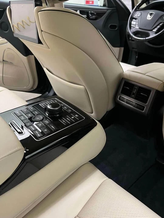 2014 Hyundai Equus - Image 6 of 11