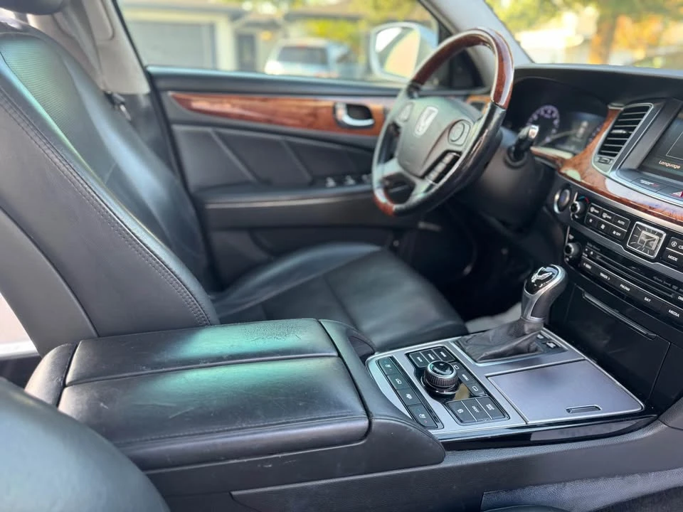 2014 Hyundai Equus - Image 14 of 18