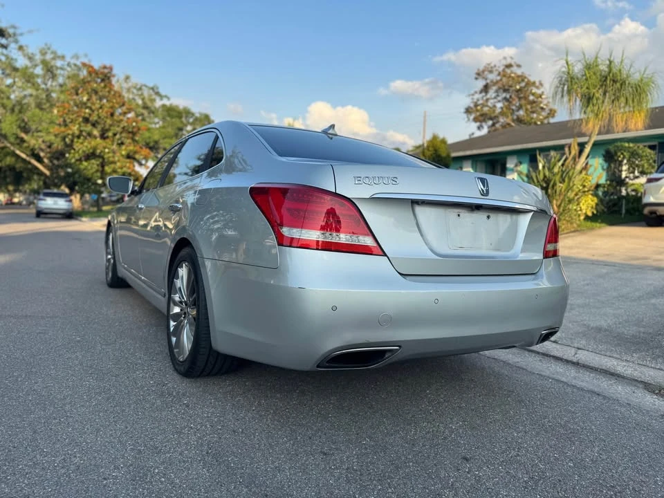 2014 Hyundai Equus - Image 7 of 18