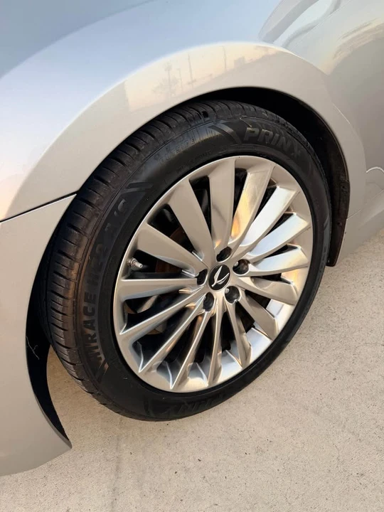 2014 Hyundai Equus - Image 14 of 16