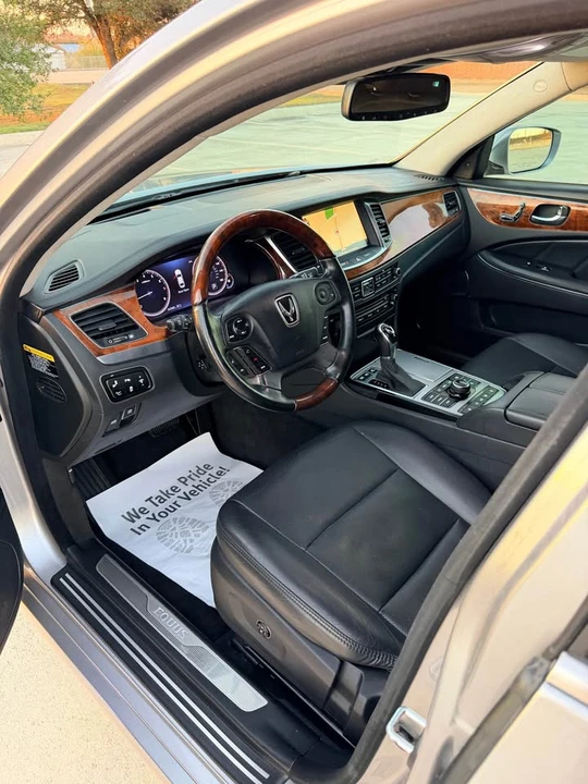 2014 Hyundai Equus - Image 8 of 16