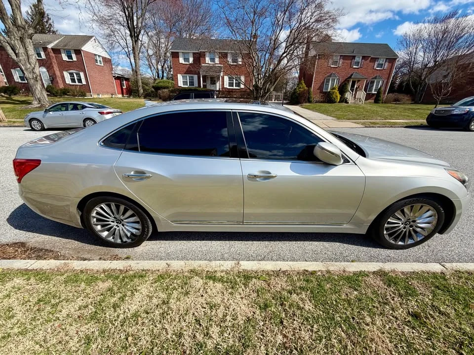 2014 Hyundai Equus - Image 2 of 7