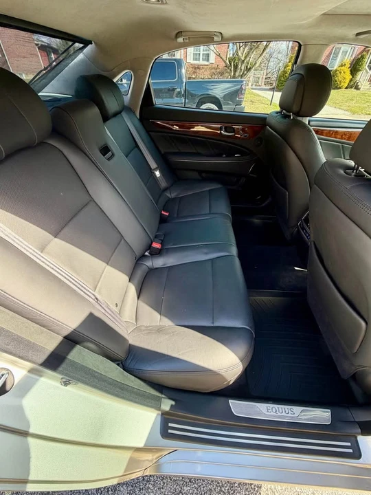 2014 Hyundai Equus - Image 6 of 7
