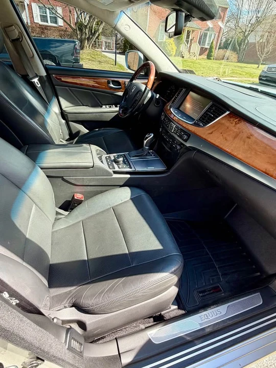 2014 Hyundai Equus - Image 5 of 7